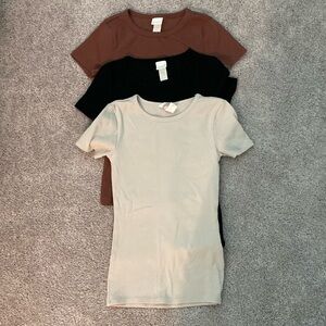 H&M rib stretch tees XS